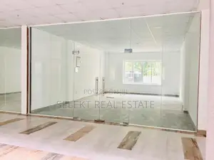 80 SQM Commercial/Office Space in Oysterbay