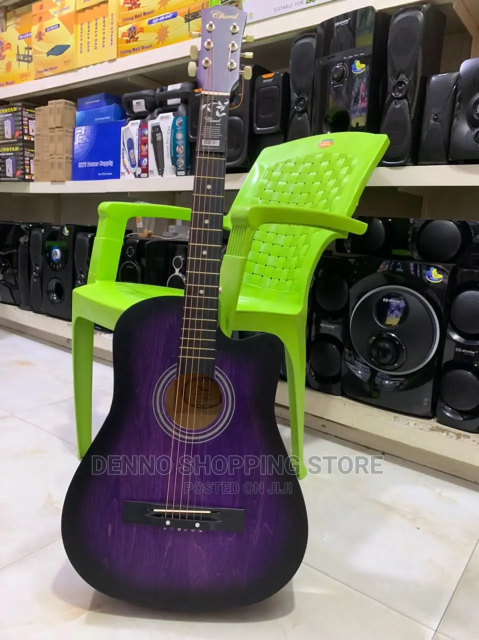 Chord Acoustic Guitor