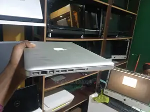 Laptop Apple MacBook 2009 4GB Intel Core 2 Duo HDD 500GB
