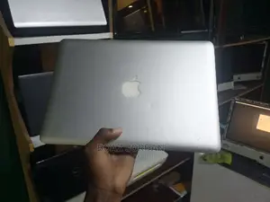 Laptop Apple MacBook 2009 4GB Intel Core 2 Duo HDD 500GB