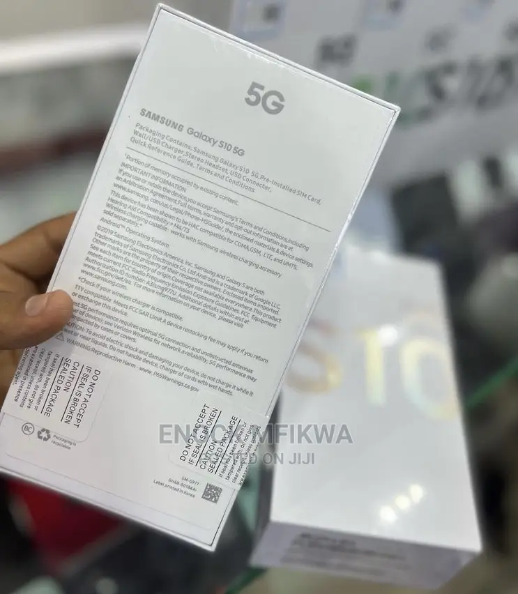 New Samsung Galaxy S10 5G 256 GB Silver