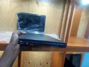 Laptop Dell Latitude 3180 4GB Intel Core 2 Duo HDD 500GB