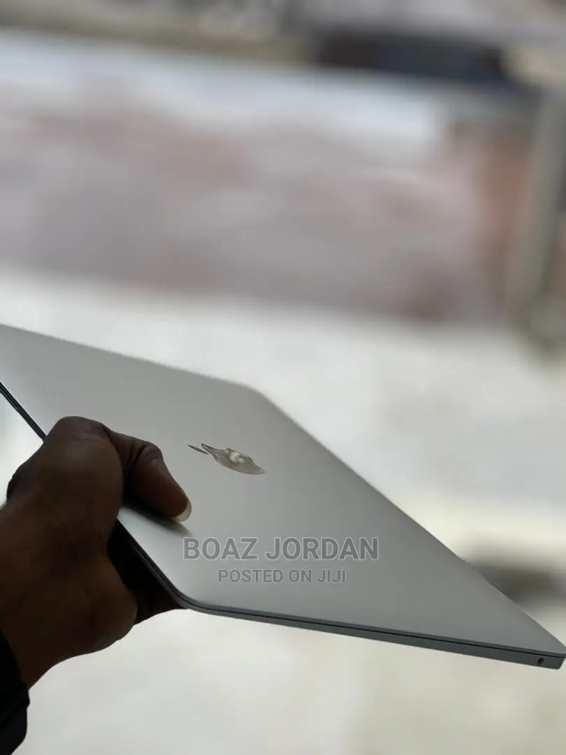 New Laptop Apple MacBook Air 2018 8GB Apple M1 SSD 128GB