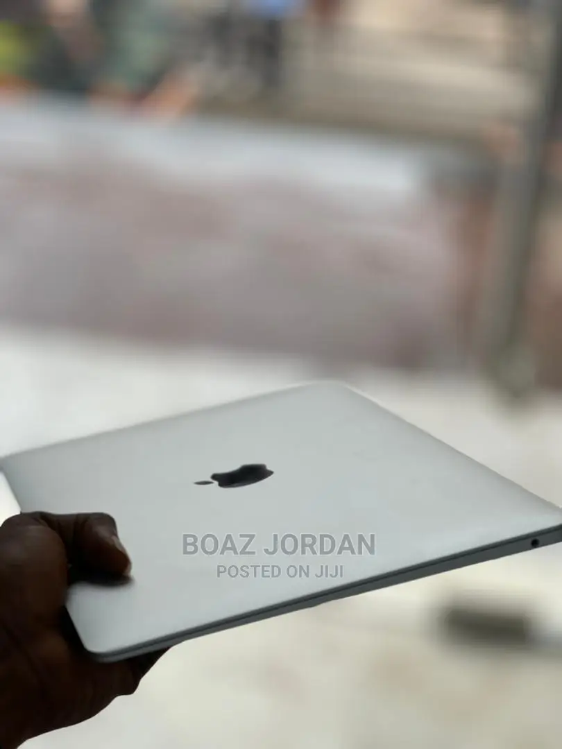 New Laptop Apple MacBook Air 2018 8GB Apple M1 SSD 128GB