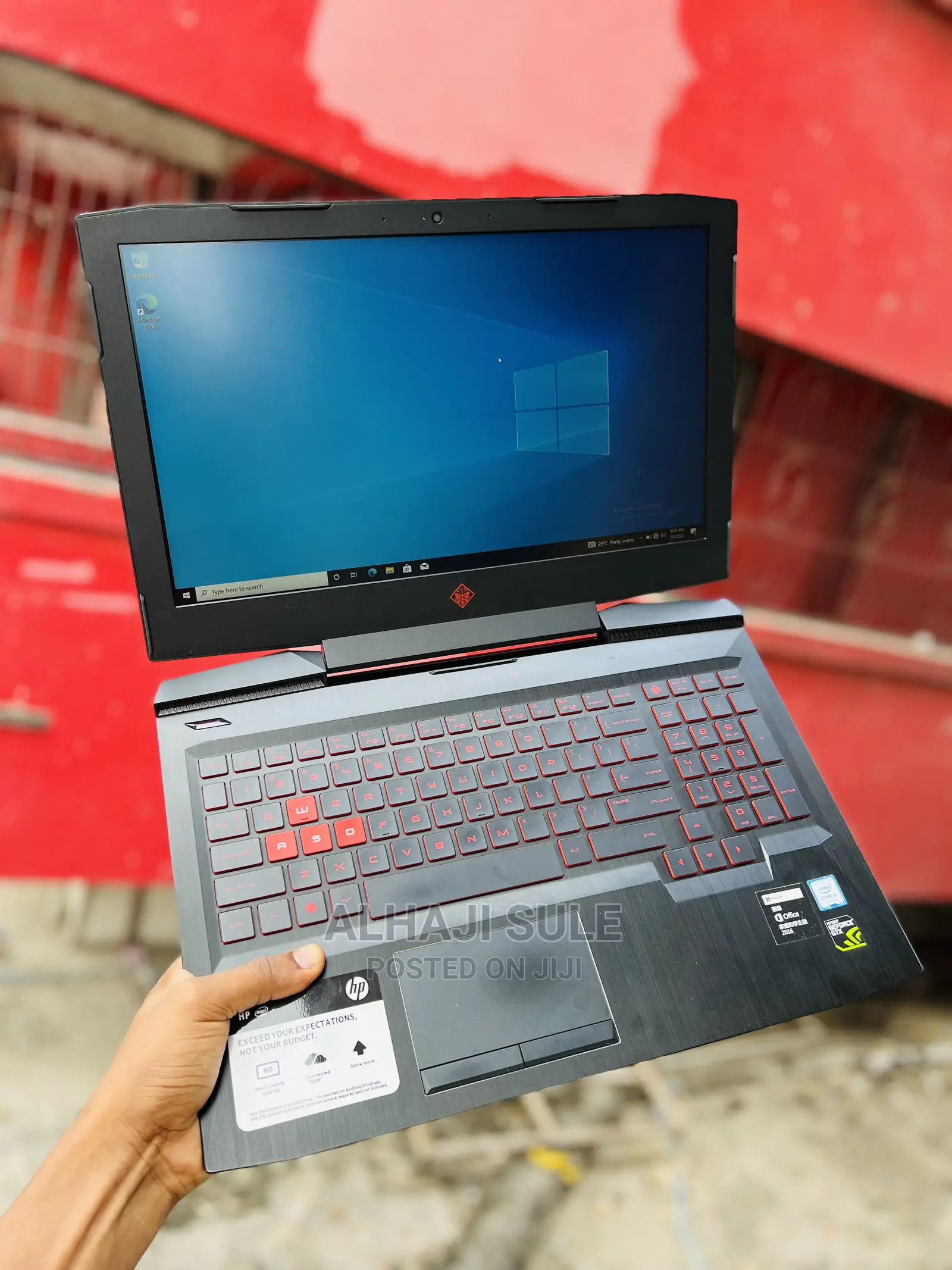 Laptop HP Omen 15-Ce0xx 8GB Intel Core I5 SSHD (Hybrid) 1T