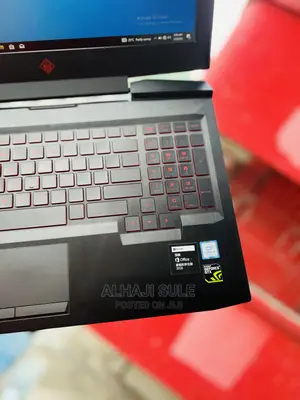 Laptop HP Omen 15-Ce0xx 8GB Intel Core I5 SSHD (Hybrid) 1T