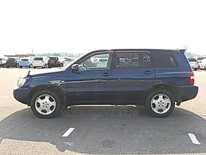 Toyota Kluger 2004 Blue