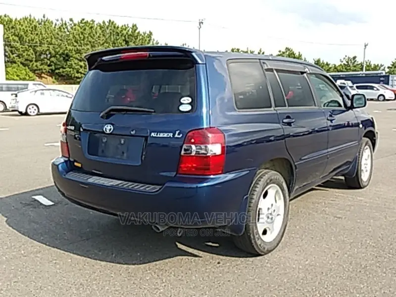 Toyota Kluger 2004 Blue