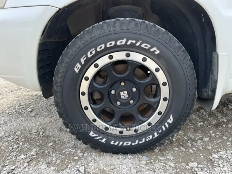 Toyota Kluger 2003 Pearl