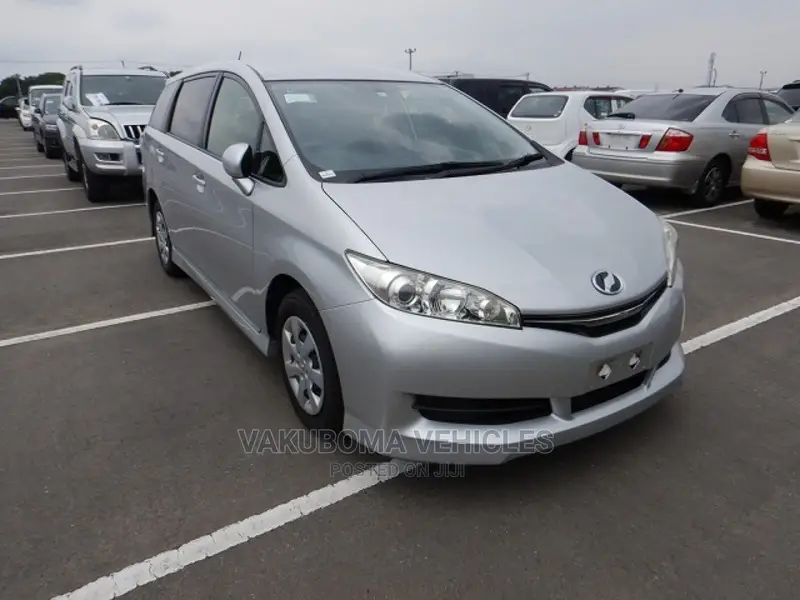 Toyota Wish 2015 Silver