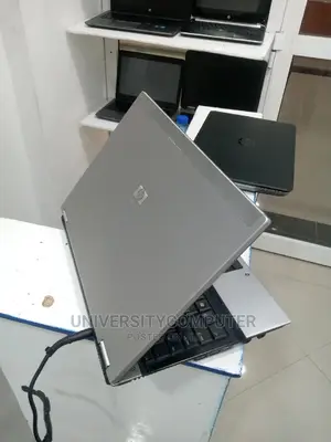 Laptop HP EliteBook 2530P 2GB Intel Core 2 Duo HDD 250GB