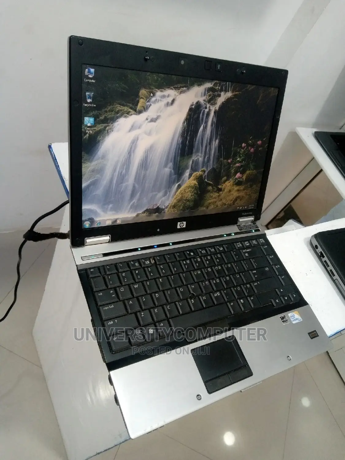Laptop HP EliteBook 2530P 2GB Intel Core 2 Duo HDD 250GB