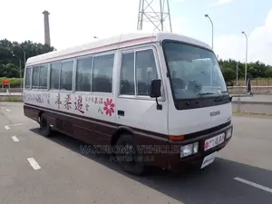 Mitsubishi Fuso Rosa 1994 White