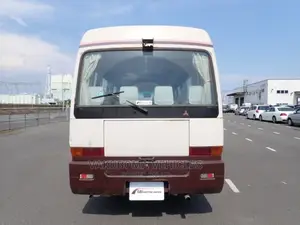 Mitsubishi Fuso Rosa 1994 White