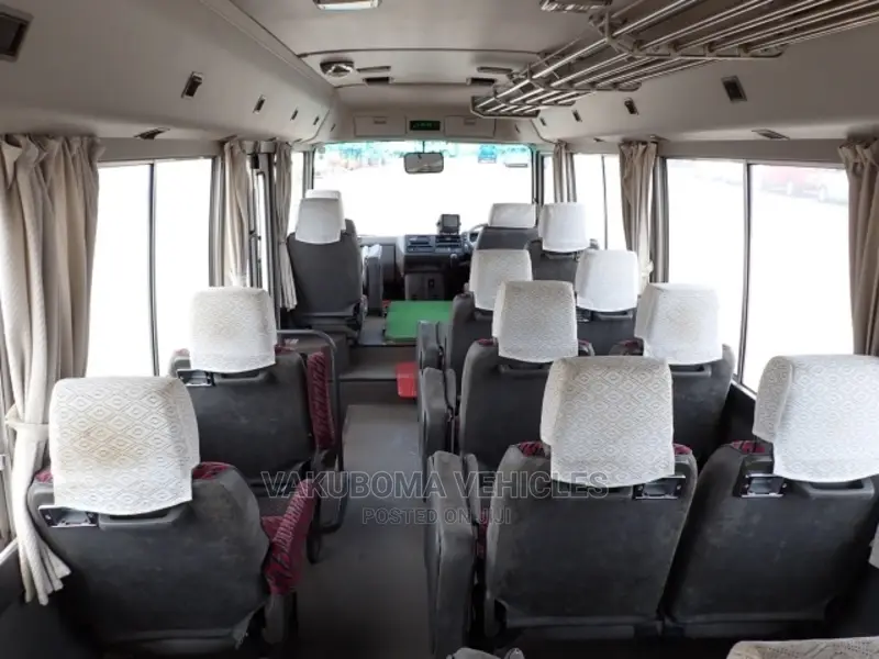 Mitsubishi Fuso Rosa 1994 White