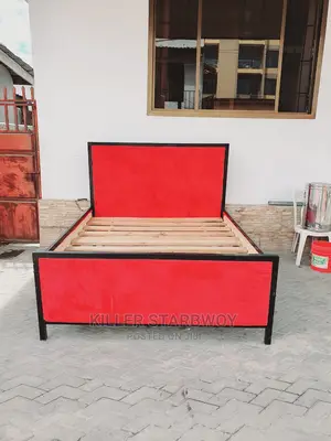 Bedsofa Ya Chuma Nzur Kabisa 5×6