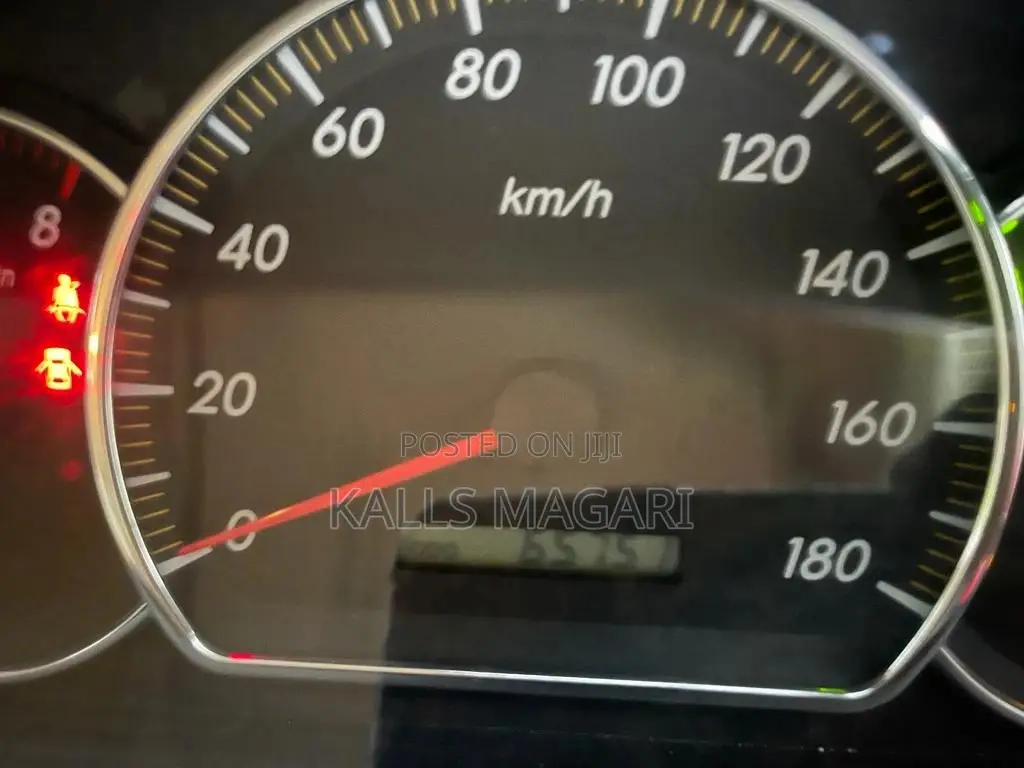 Toyota Alphard 2004 Beige