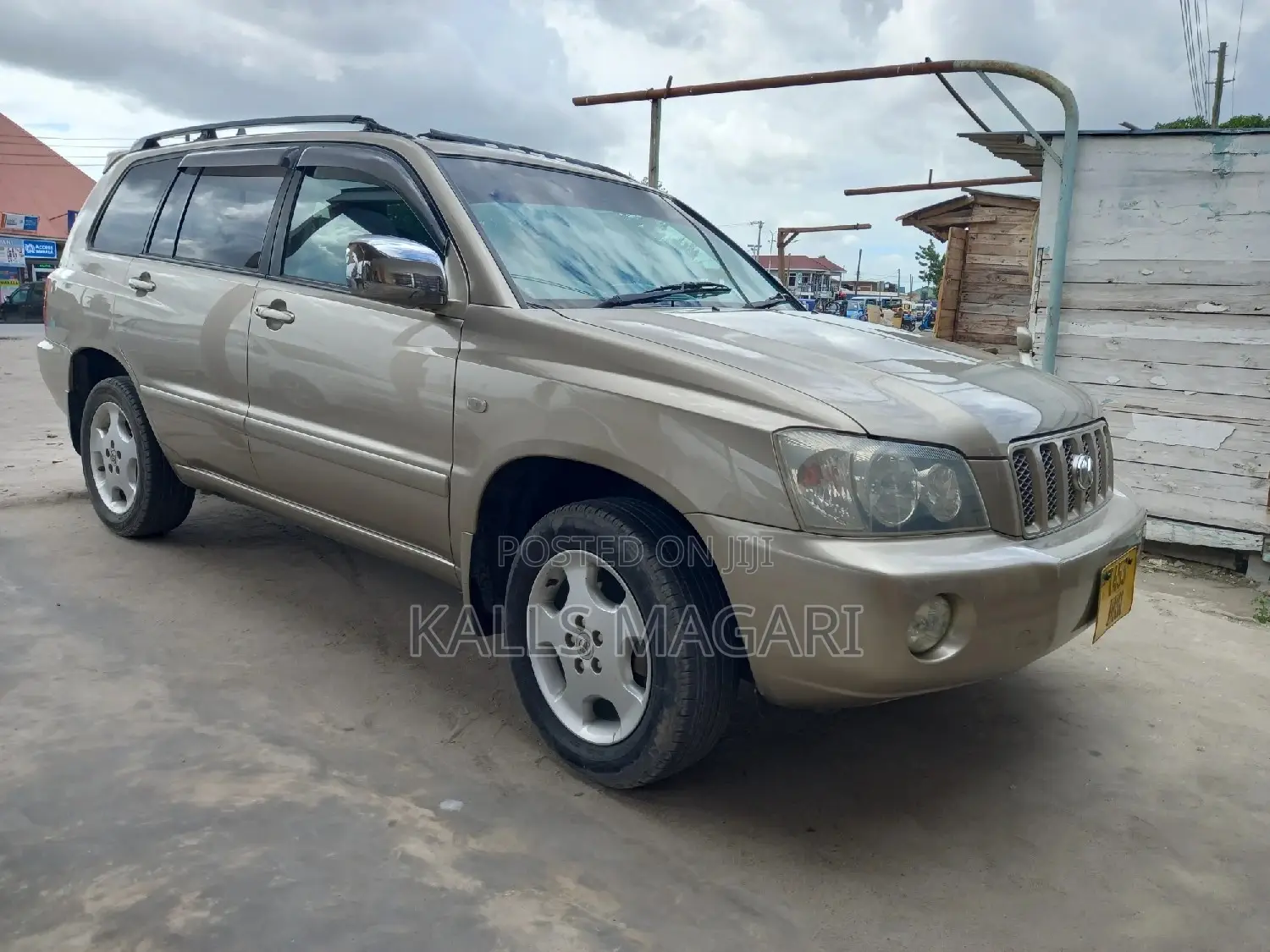 Toyota Kluger 2004 Beige
