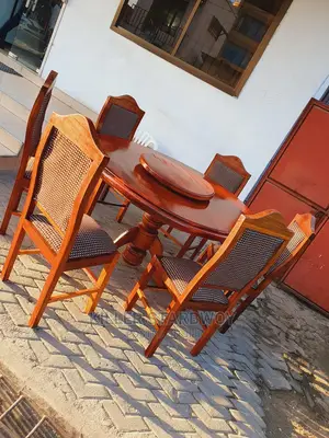 Dinning Table Mninga