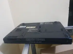 Laptop Dell 2GB Intel Core 2 Duo HDD 160GB