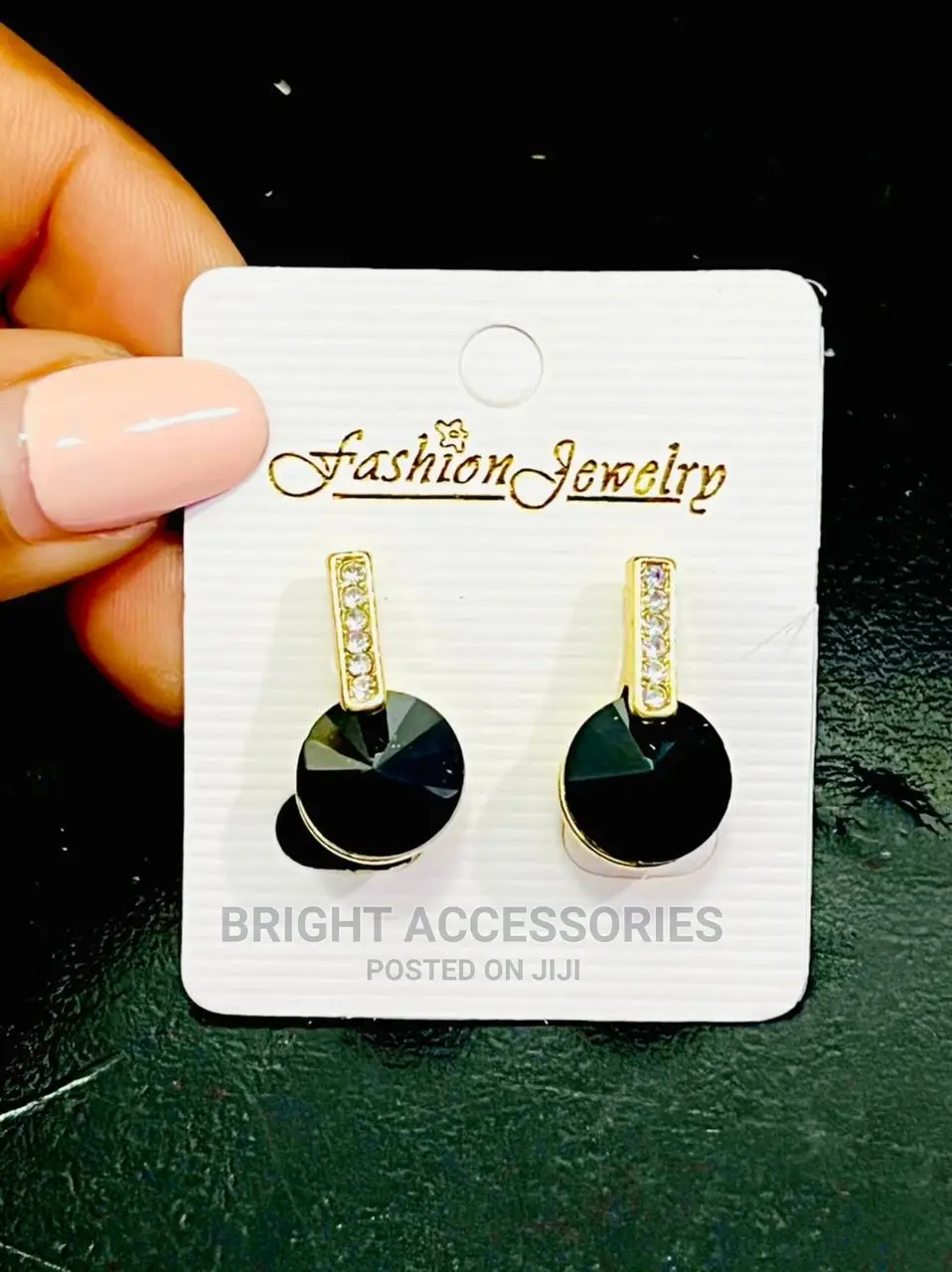 Hereni/ Earrings