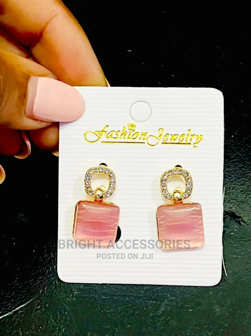 Hereni/ Earrings