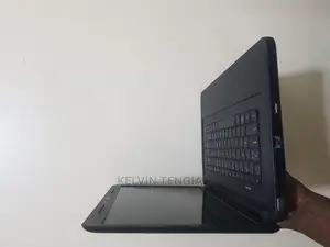 Laptop HP 650 4GB Intel Celeron HDD 320GB