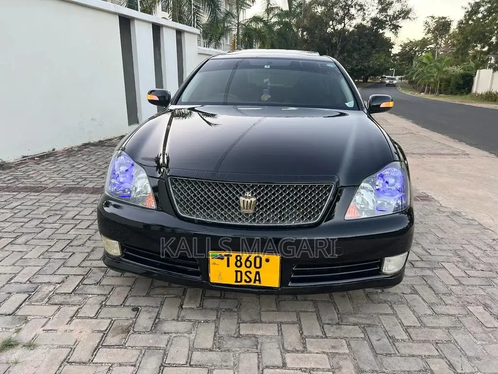 Toyota Crown 2007 Black