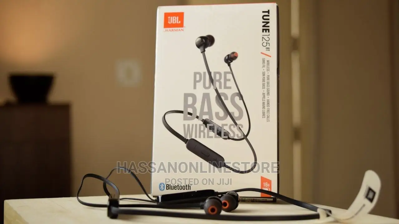 JBL Tune 125bt Wireless in-Ear Headphones (Black)