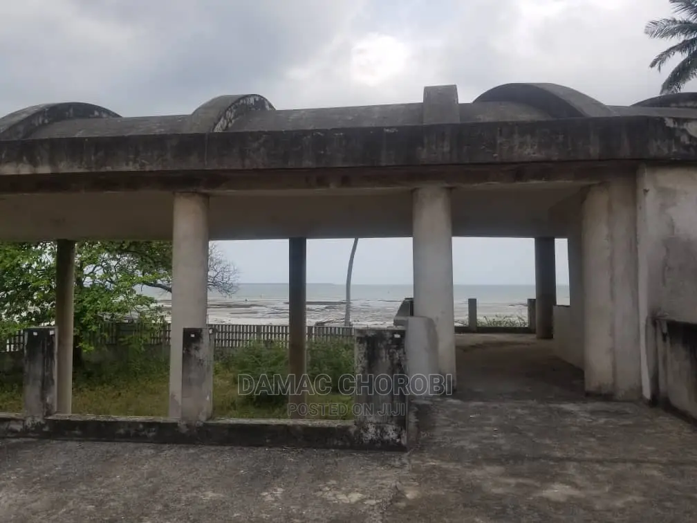 Plot Beach for Sale Kawe Beach Acre 2.5
