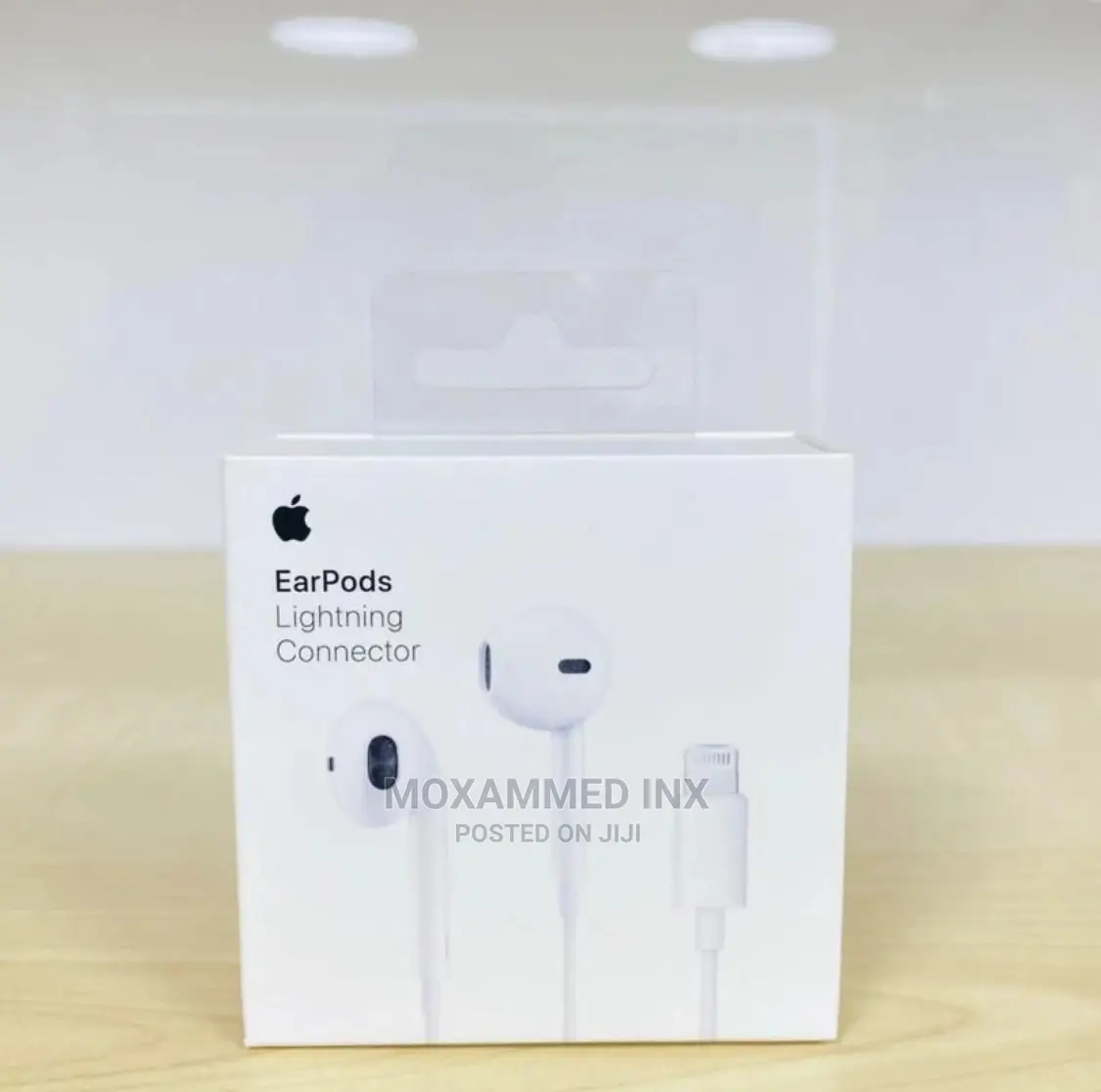 Apple Wired Lighting Connector Earphones