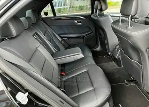 Mercedes-Benz E250 2011 Black