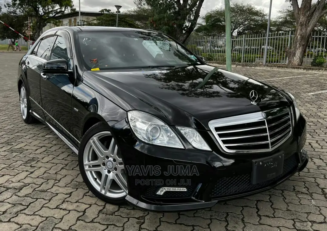 Mercedes-Benz E250 2011 Black