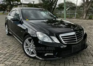Mercedes-Benz E250 2011 Black