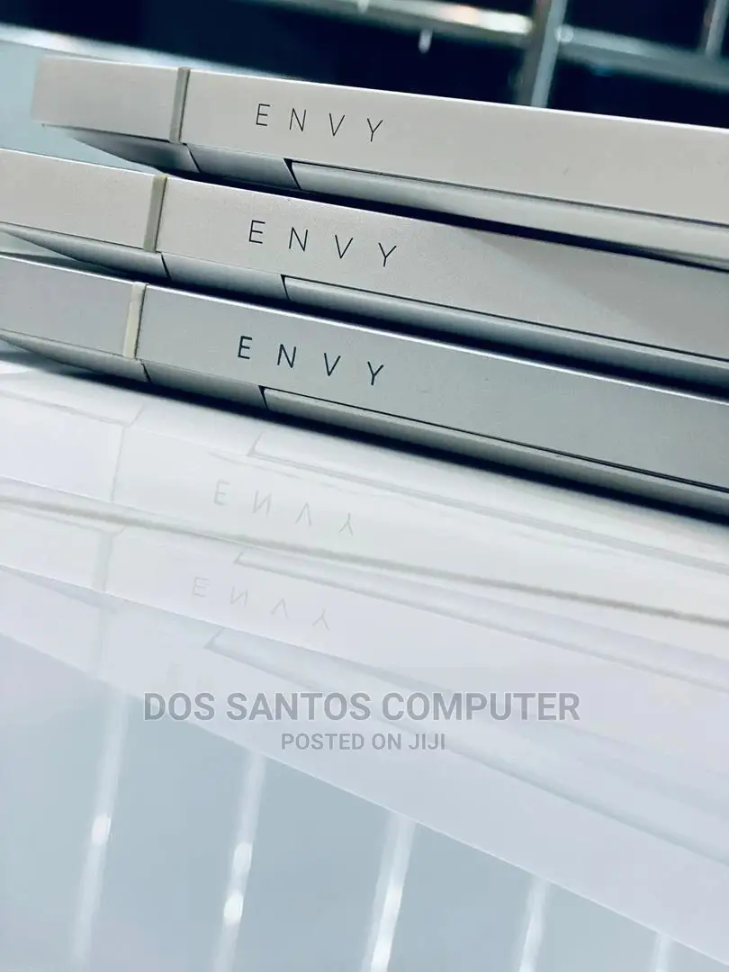 New Laptop HP Envy 13 8GB Intel Core I5 SSD 512GB