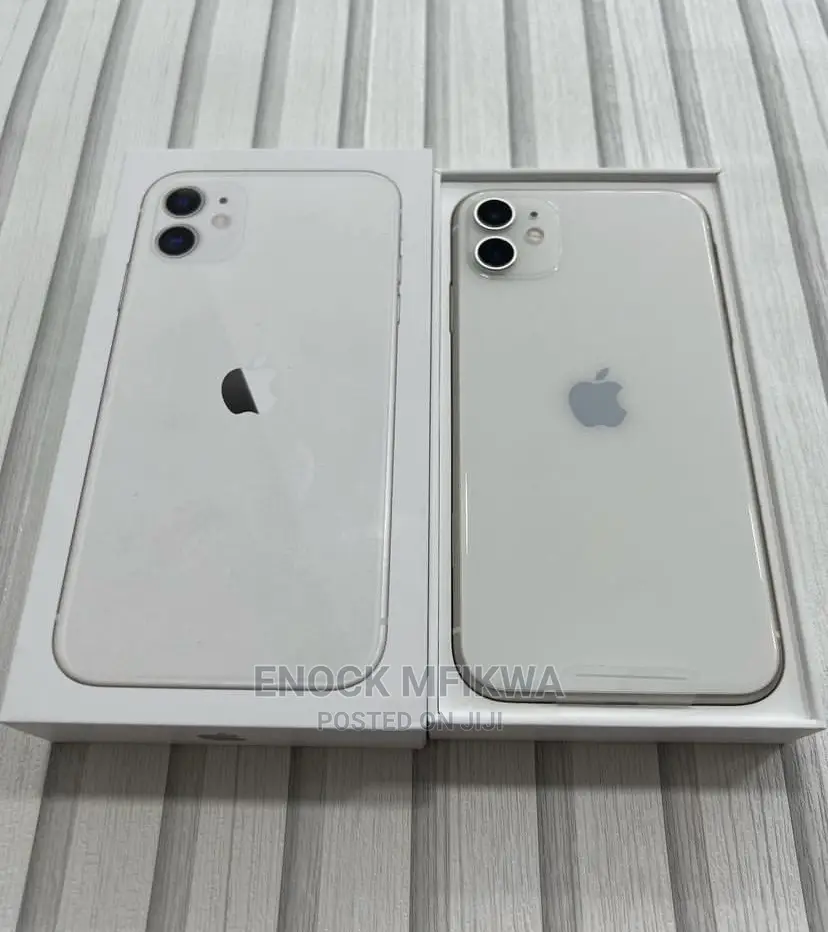 New Apple iPhone 11 64 GB White