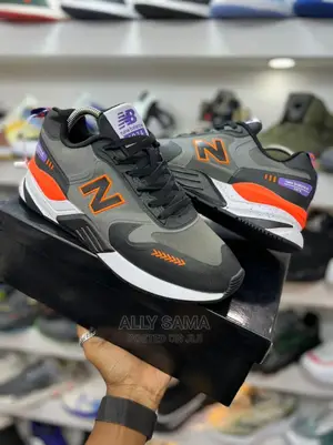 New Balance OG