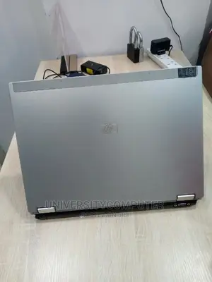 Laptop HP 14z 3GB Intel Core 2 Duo HDD 250GB