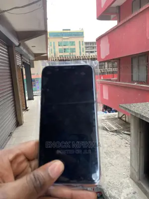 Apple iPhone X 64 GB White