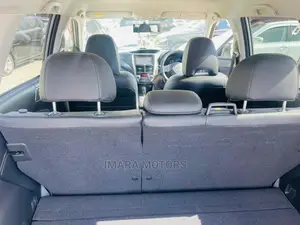 Subaru Forester 2011 Gray
