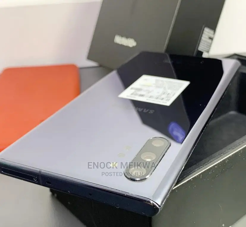 New Samsung Galaxy Note 10 Plus 256 GB Blue