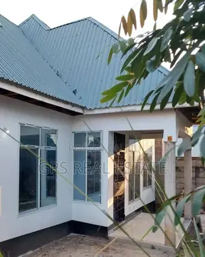3bdrm House in Maxposh, Kinondoni for Sale
