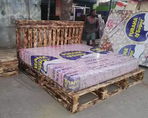 Kitanda Kizuri Sana Cha Pallett Bed