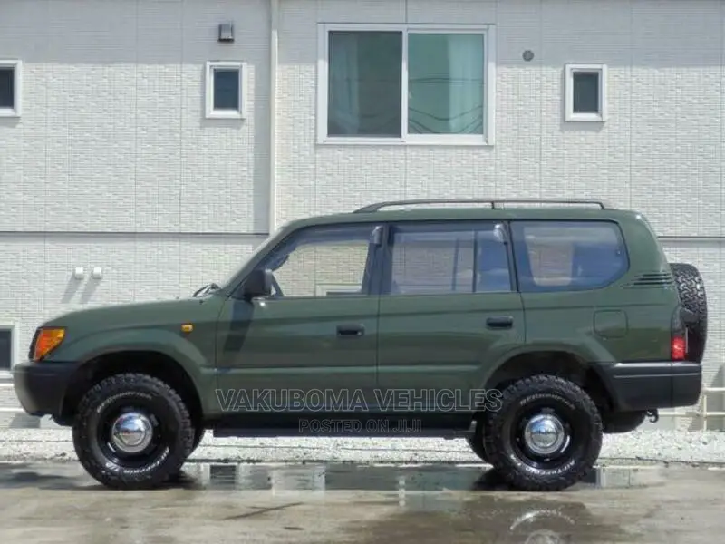 Toyota Land Cruiser Prado 2000 Green