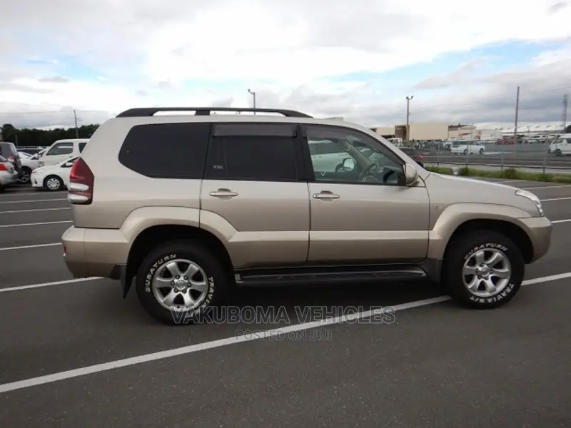 Toyota Land Cruiser Prado 2003 Beige