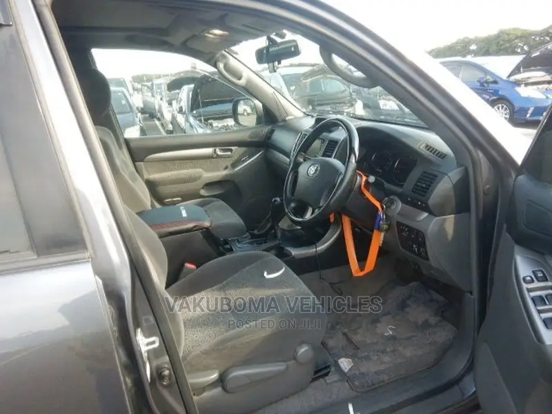 Toyota Land Cruiser Prado 2008 Gray