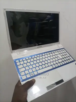 Laptop Samsung 4GB Intel Core 2 Duo HDD 320GB