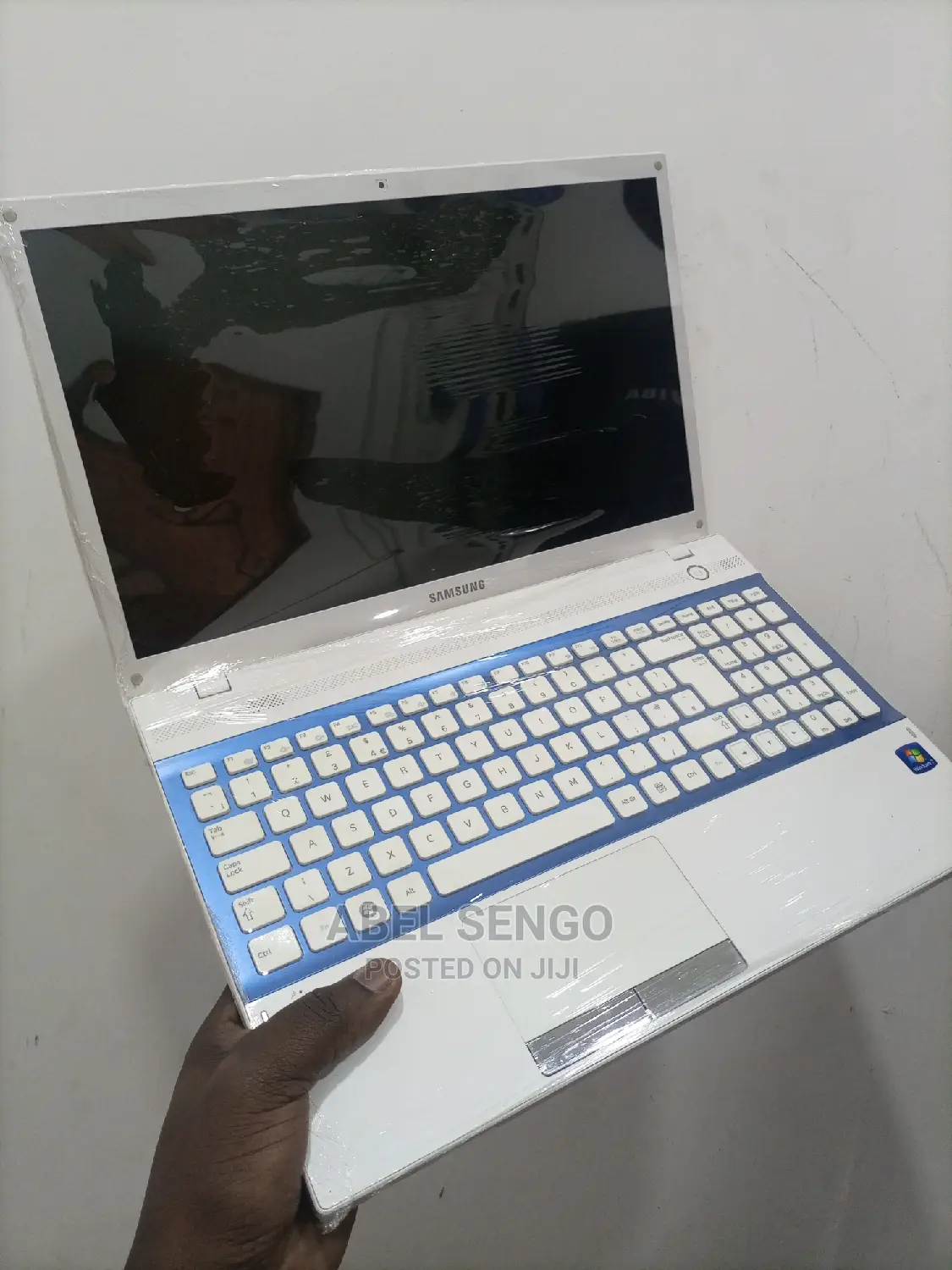 Laptop Samsung 4GB Intel Core 2 Duo HDD 320GB