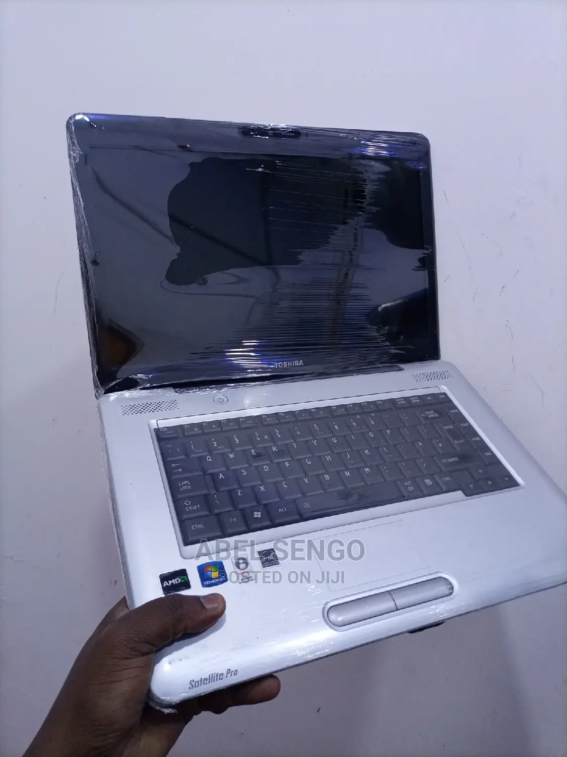 Laptop Toshiba 4GB Intel Core 2 Duo HDD 160GB