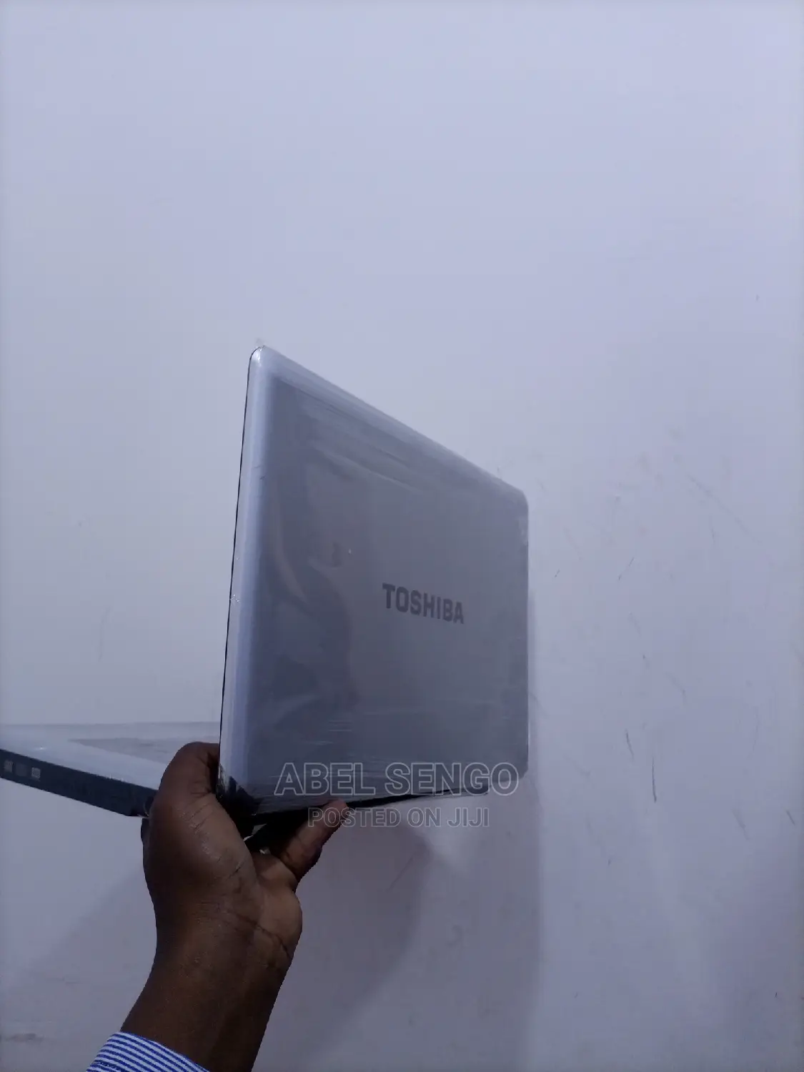 Laptop Toshiba 4GB Intel Core 2 Duo HDD 160GB